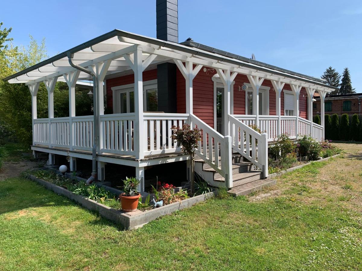 Haus-Elbromantik-Sandau Exteriör bild